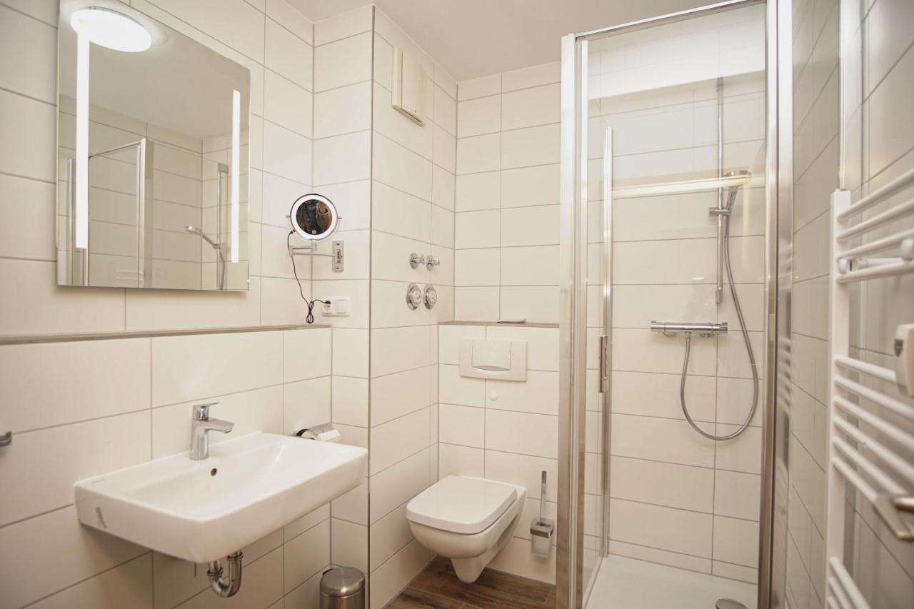 גוהרן Terrasse, Gratis Nutzung Vom Ahoi Erlebnisbad Und Sauna In Sellin - Villa Karola Fewo 02 מראה חיצוני תמונה